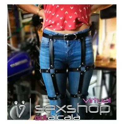 AC-51 LIGUERO GOTICO DARCK SENCILLO